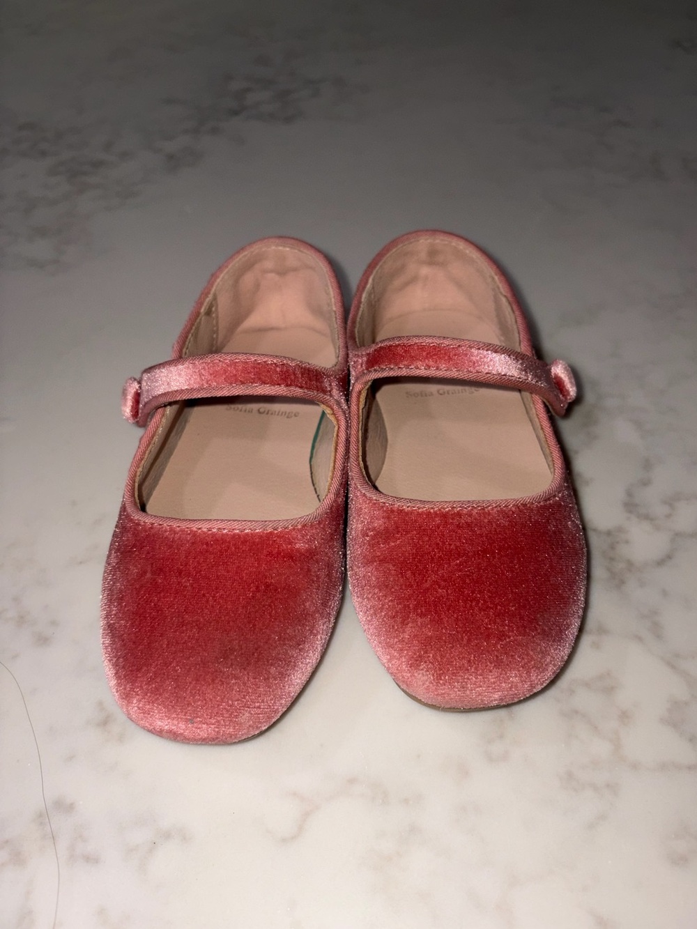Amazon Essentials x Sofia Grainge Toddler Girls' Mary Jane Ballet Flat Shoes